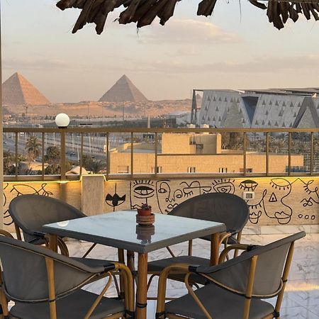 Topview Pyramids And Museum Nazlat as Sammān Buitenkant foto